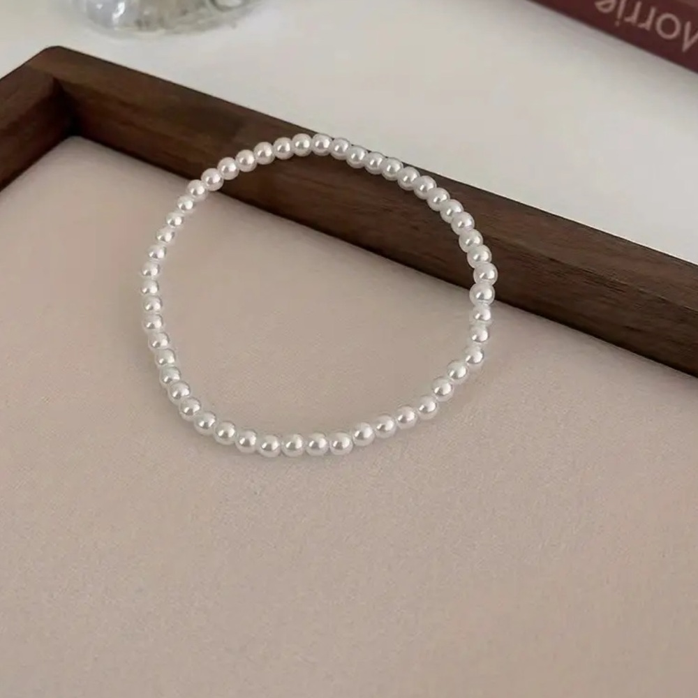French Retro Simple Pearl Stretch Bracelet Luxury Bracelet - Elegant - NEW - Picture 4 of 4